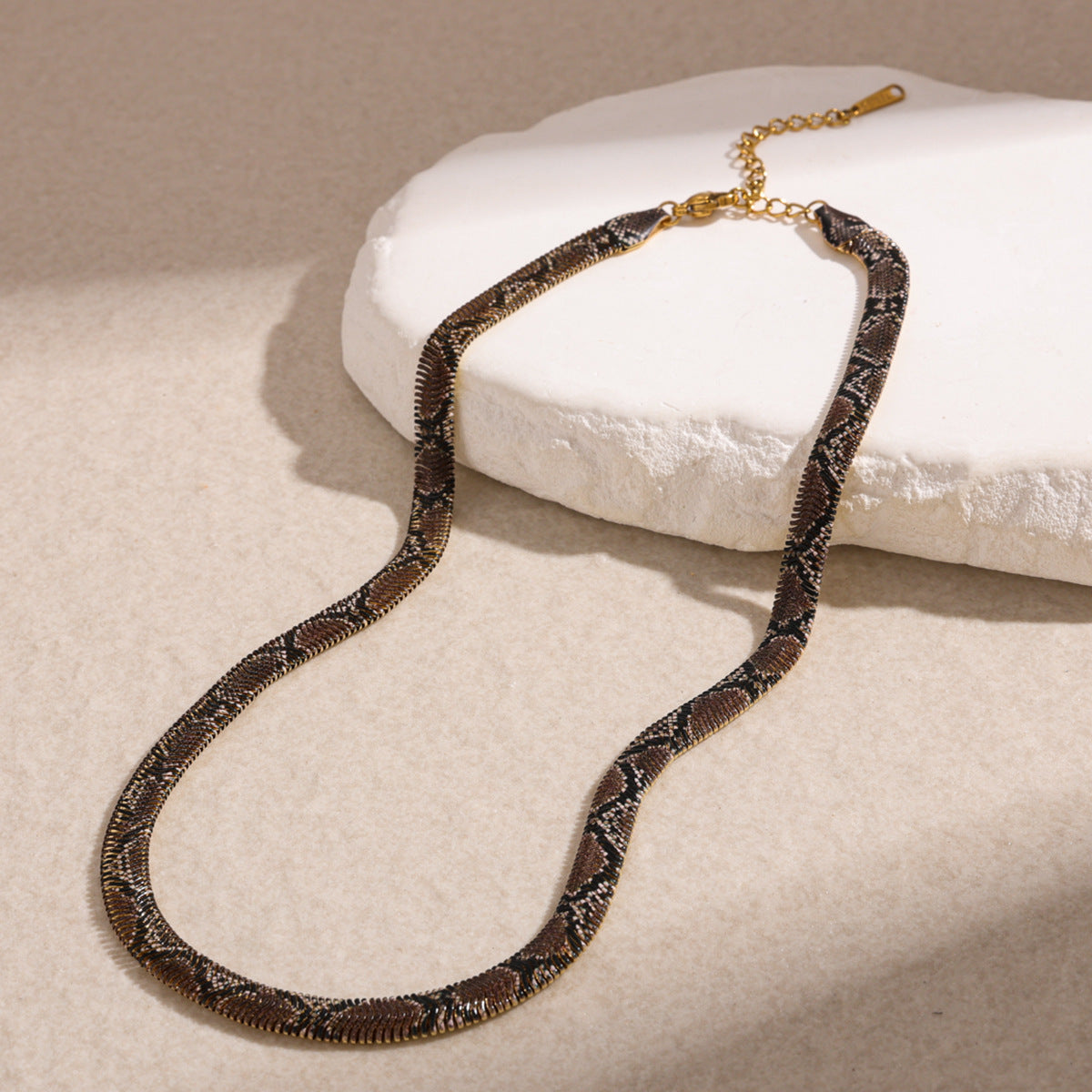 Snake Pendant Light Luxury Clavicle Chain Necklace